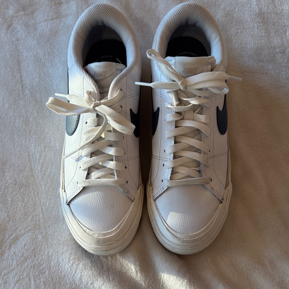 Nike Cream and Blue Grey Sneakers